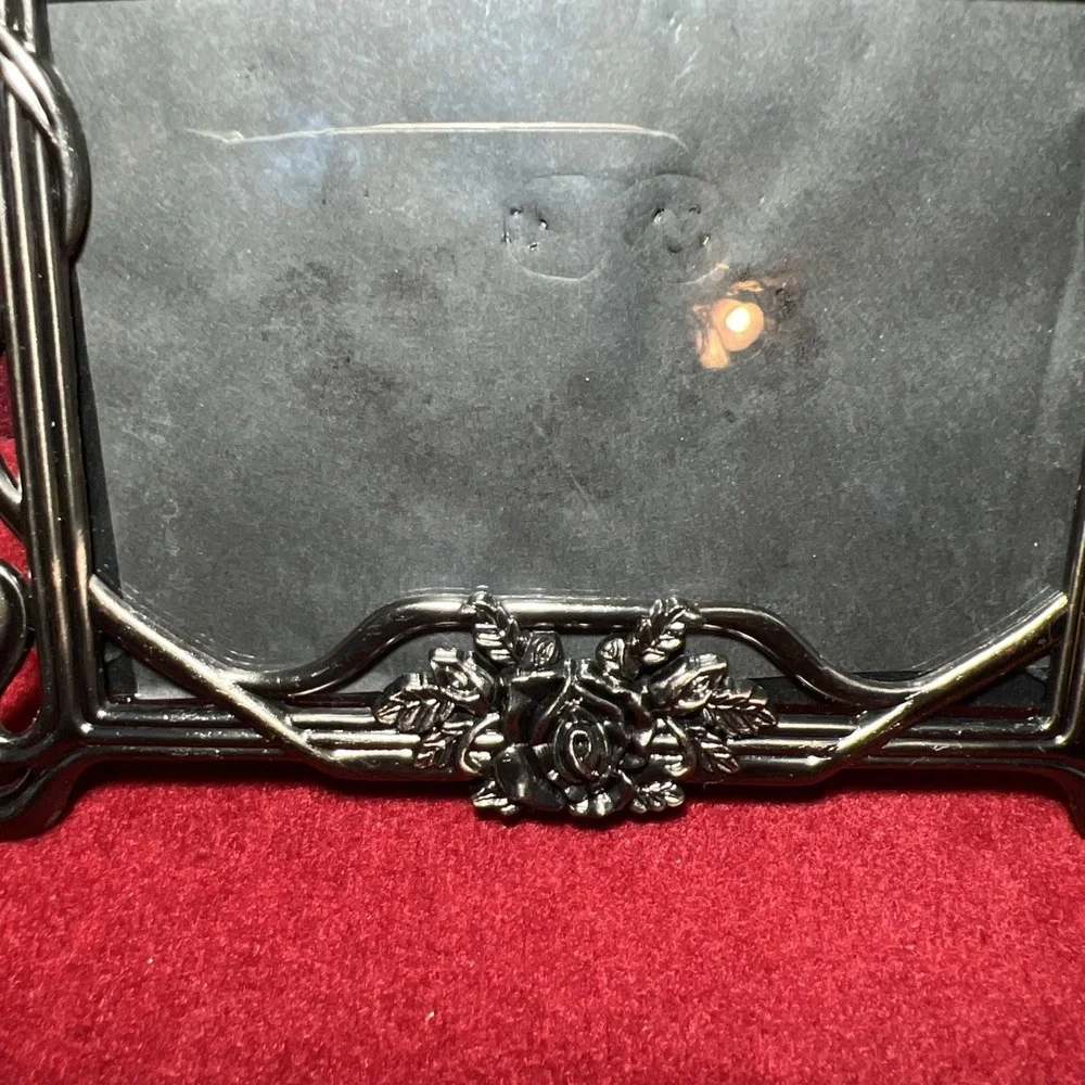 Vintage Ornate Photo Frame metal Art Nouveau Floral Vine‎ 3.5